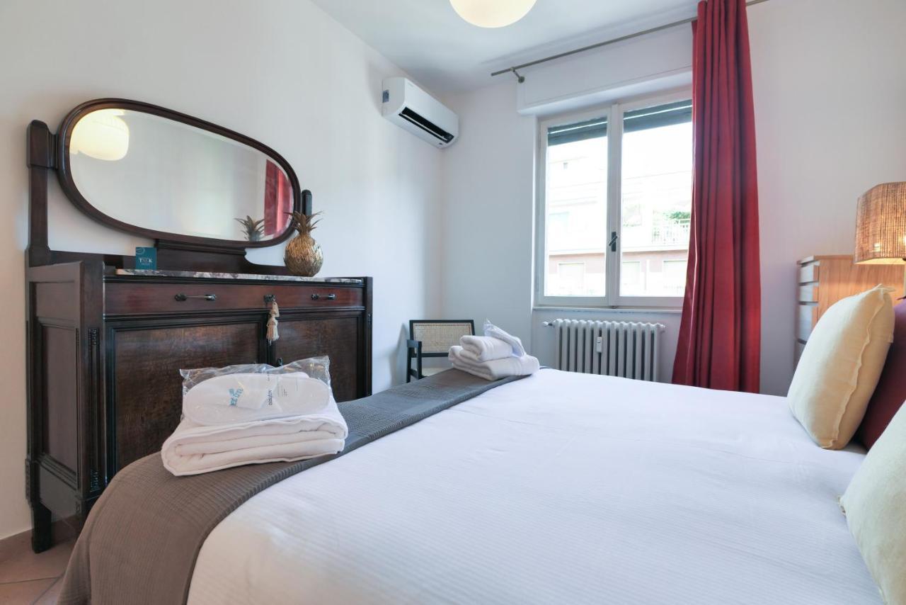 Sweett - Modigliani Apartment
